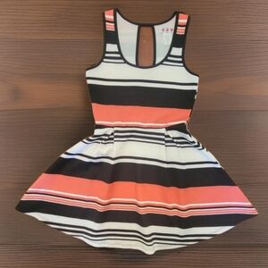 Three Pink Hearts By Trixxi Striped Sleeveless Dress Small